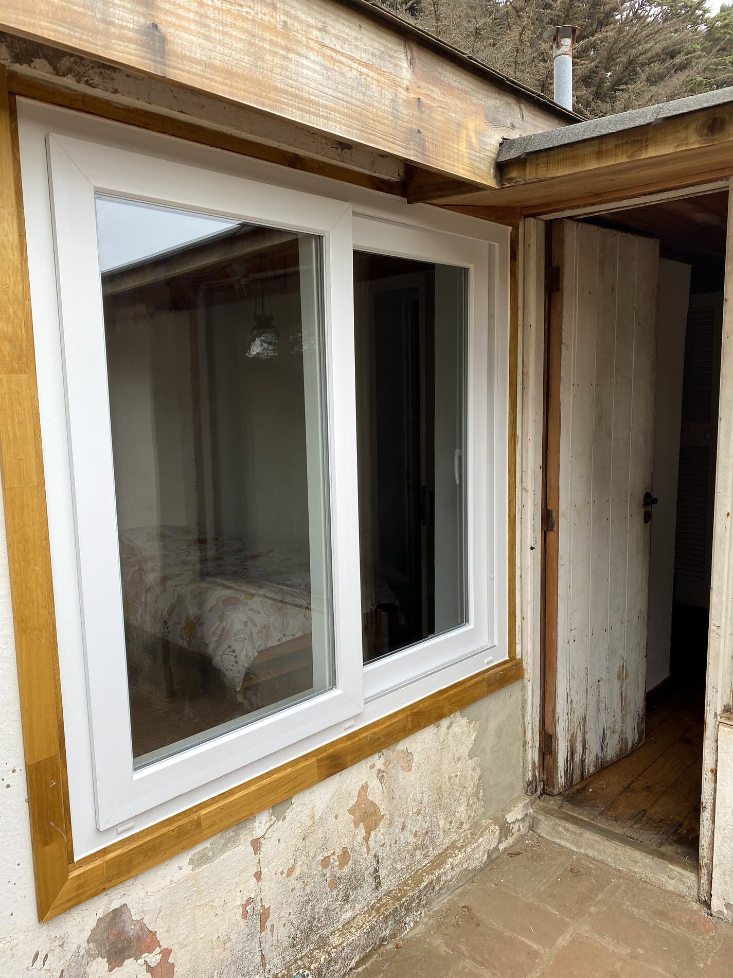 Ventana corredera de PVC blanco